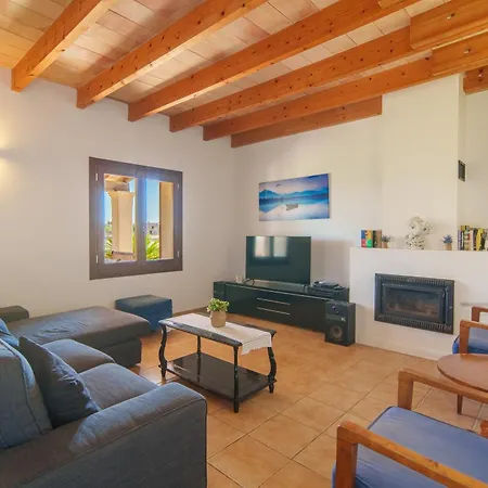 Mosca, Garden And Swimming Pool Close To *