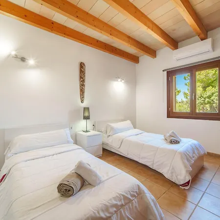 Mosca, Garden And Swimming Pool Close To Villa Alcudia (Mallorca)