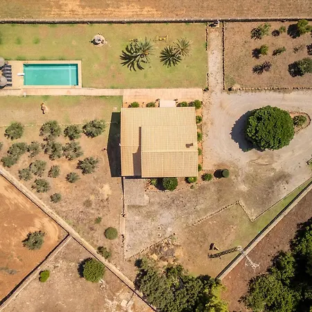 Mosca, Garden And Swimming Pool Close To Villa *